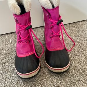 Winter boots
